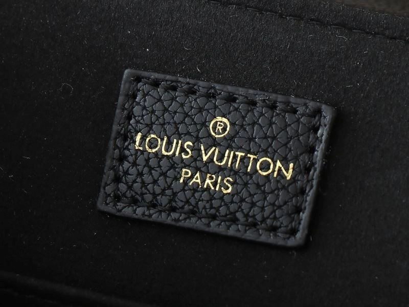 Louis Vuitton Backpacks FreshLook 88659