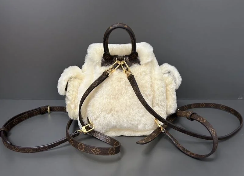 StreetReady Louis Vuitton Backpacks 41439