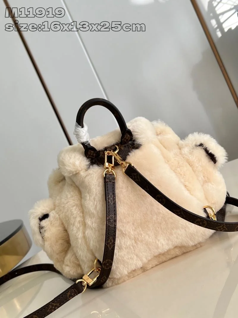 Louis Vuitton Backpacks Efficient 41429