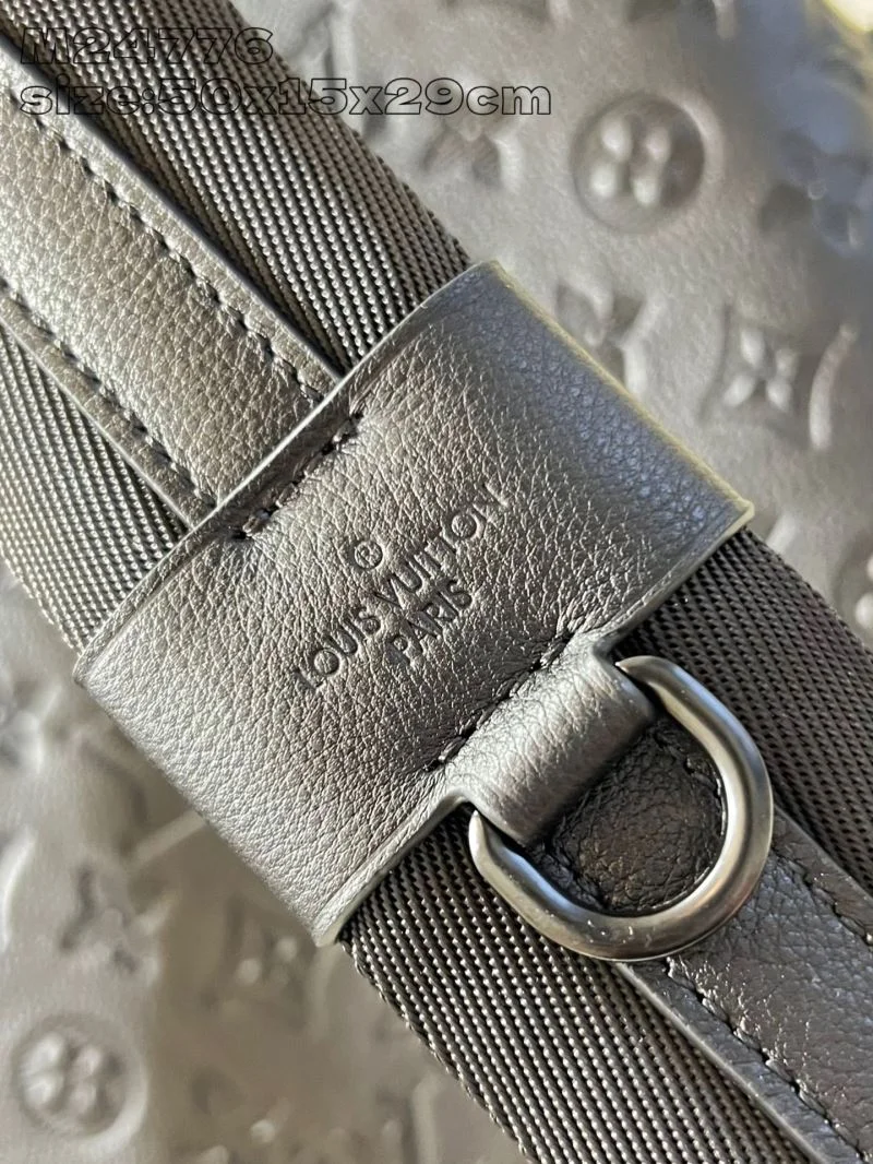 Louis Vuitton Backpacks Chic 41434