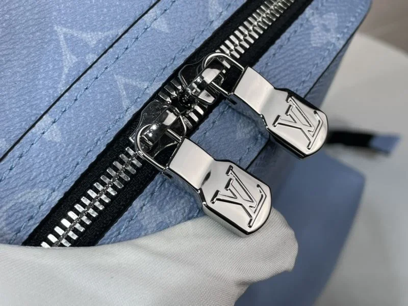 WellDesigned Louis Vuitton Backpacks 40797