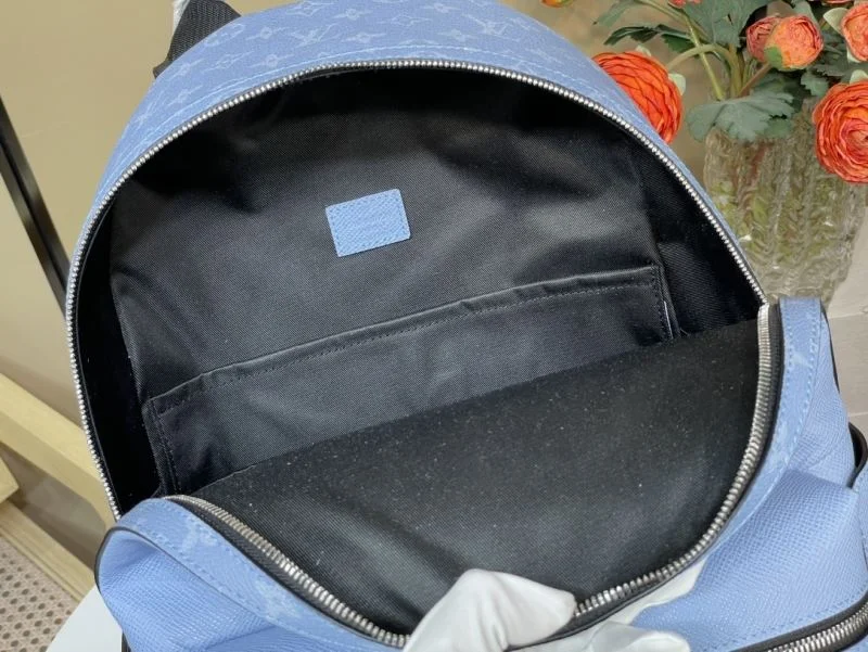WellDesigned Louis Vuitton Backpacks 40797