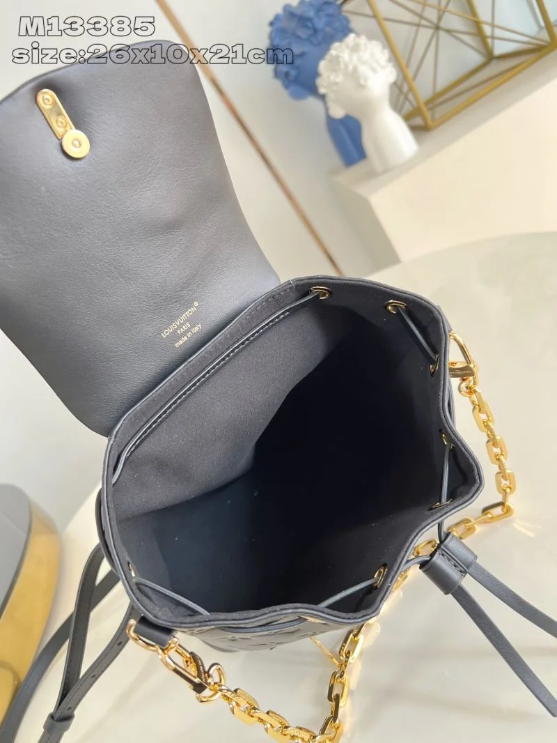 Louis Vuitton Backpacks Trendy 40887