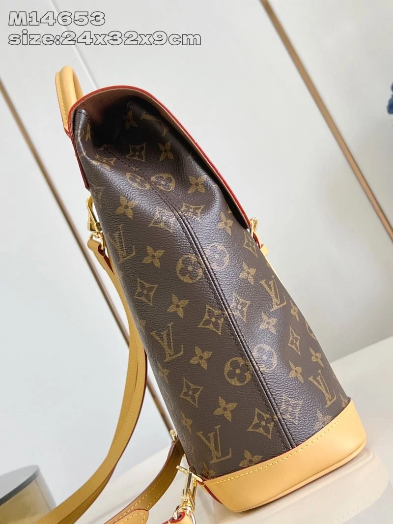 SmoothTexture Louis Vuitton Backpacks 40829