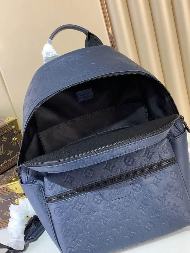 Vibrant Louis Vuitton Backpacks 40777