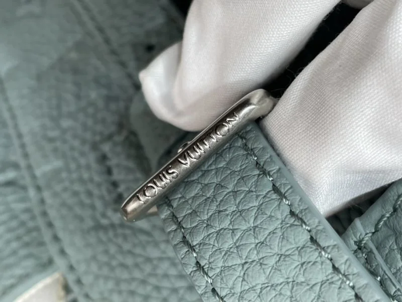Louis Vuitton Backpacks Tailored 40789