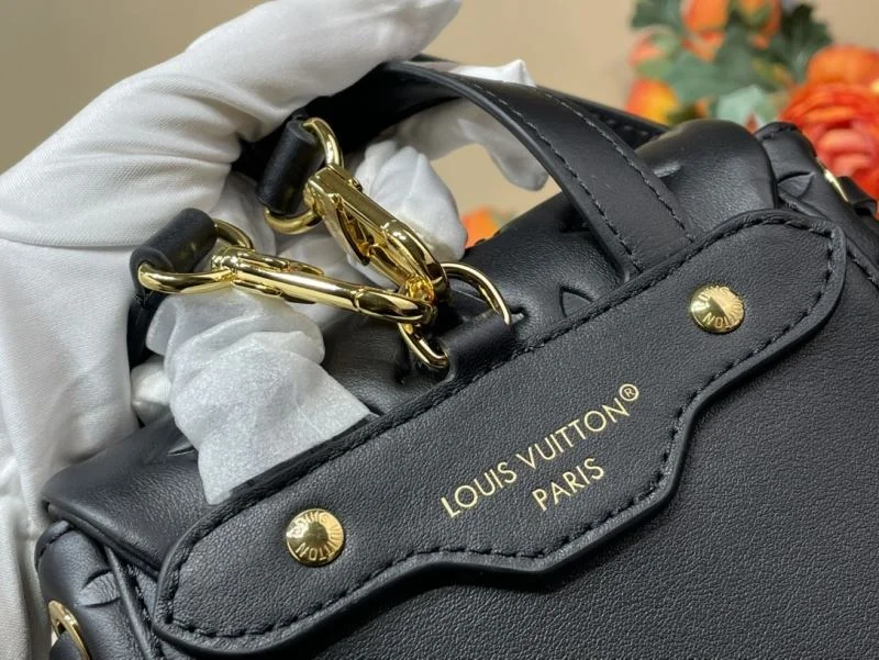 SoftTouch Louis Vuitton Backpacks 40850