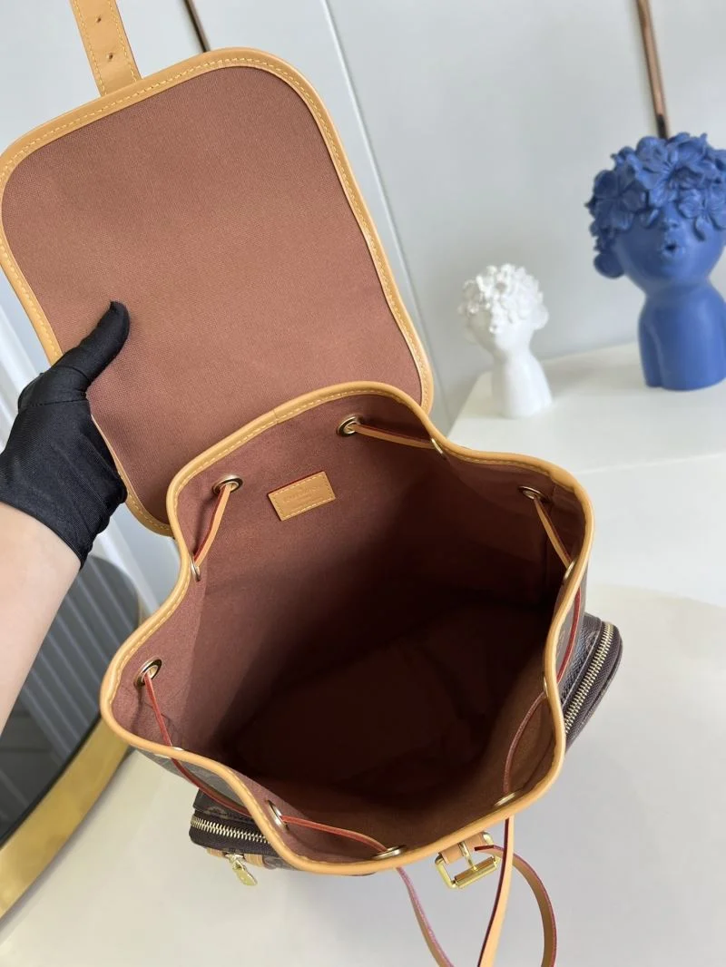 Louis Vuitton Backpacks Breathable 49239