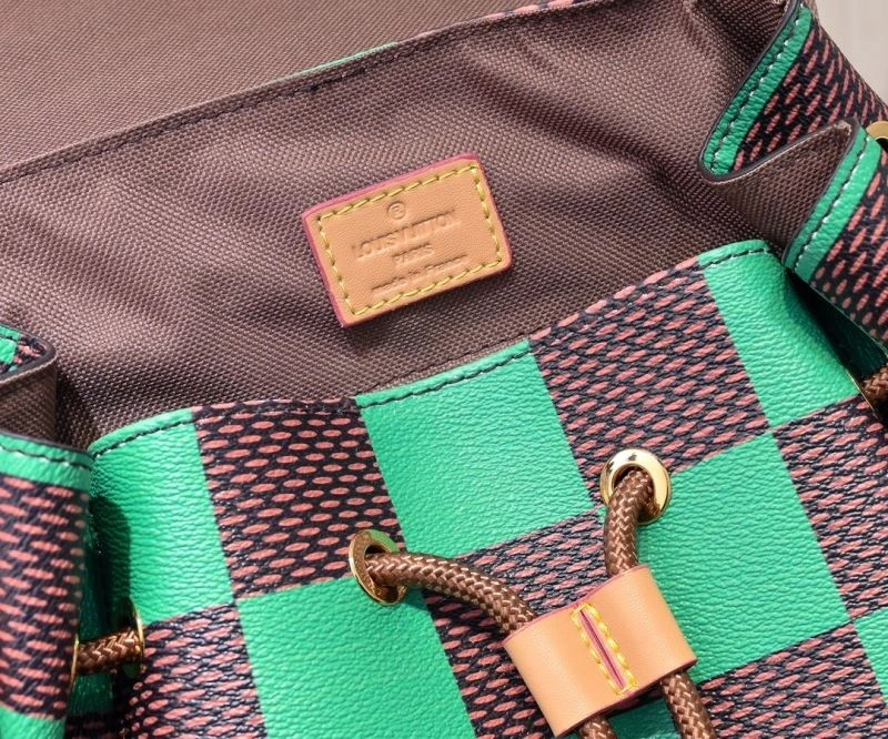 Louis Vuitton Backpacks Bold 79940