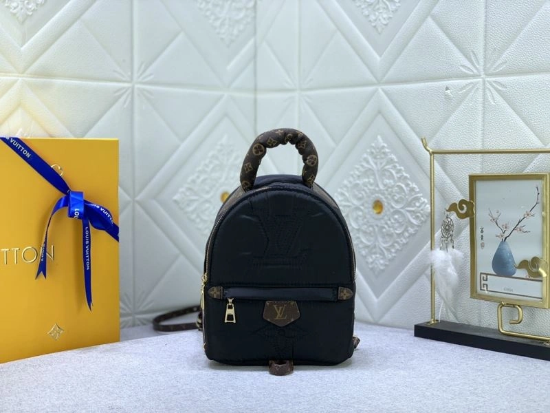 Versatile Louis Vuitton Backpacks 79976