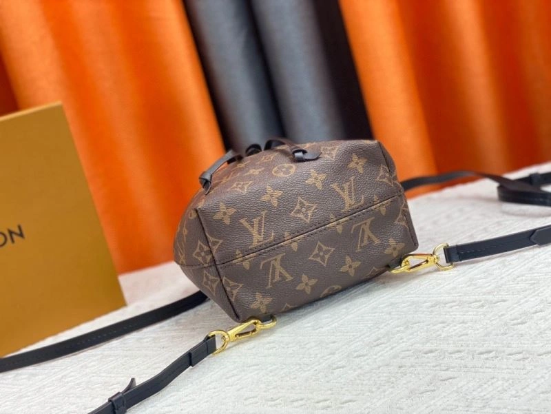 UrbanChic Louis Vuitton Backpacks 79931