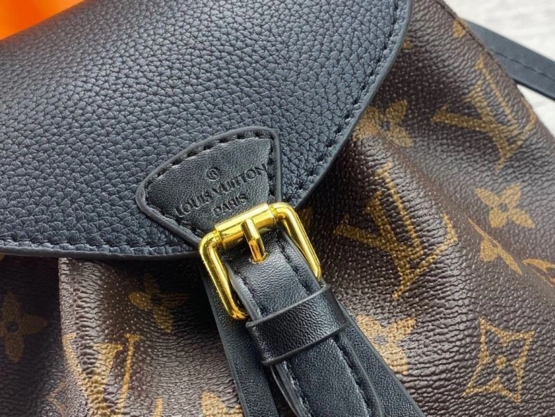 UrbanChic Louis Vuitton Backpacks 79931
