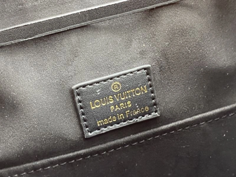 Louis Vuitton Backpacks MoistureWicking 79935