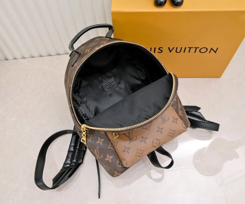 Louis Vuitton Backpacks GoodFit 79941