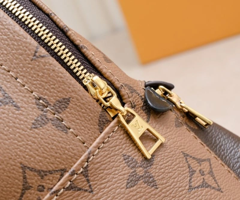 Louis Vuitton Backpacks WeatherProof 79928