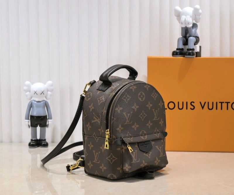 Louis Vuitton Backpacks WaterResistant 79922
