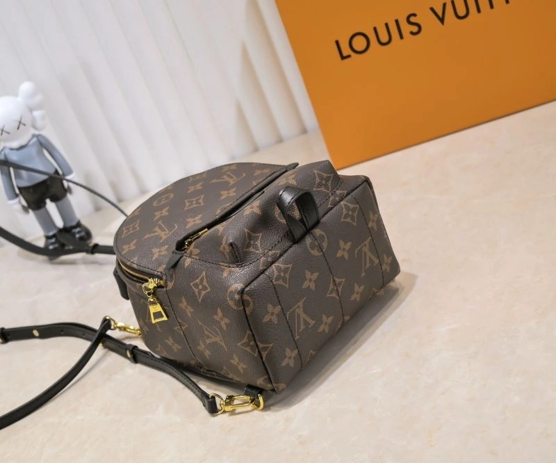 Louis Vuitton Backpacks WaterResistant 79922