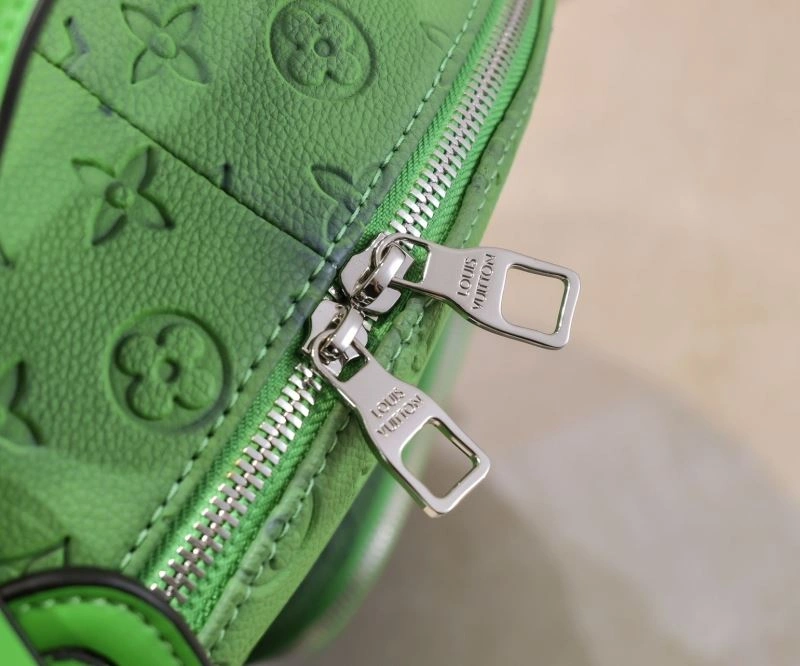 Louis Vuitton Backpacks Bold 79915