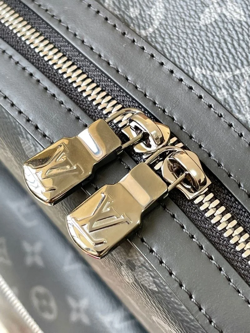 SmoothTexture Louis Vuitton Backpacks 40187