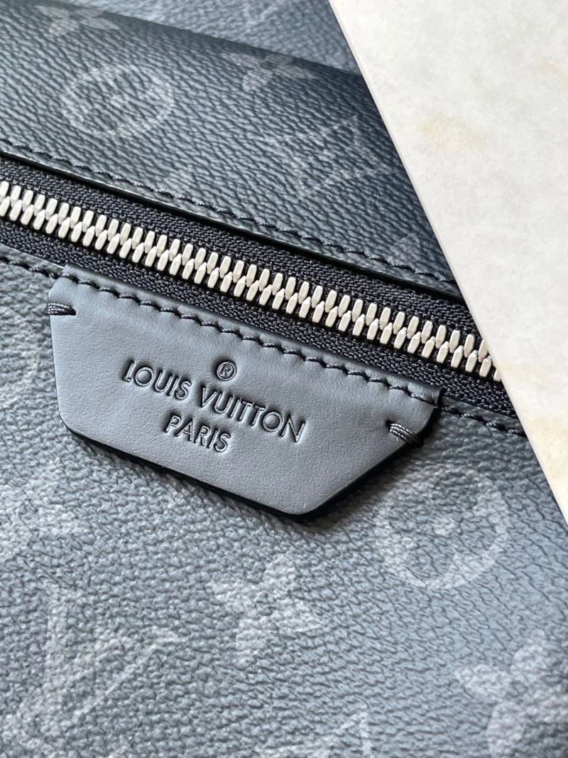 SmoothTexture Louis Vuitton Backpacks 40187