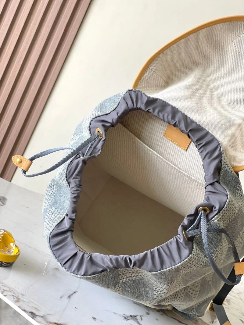 Louis Vuitton Backpacks FlexibleFit 40163