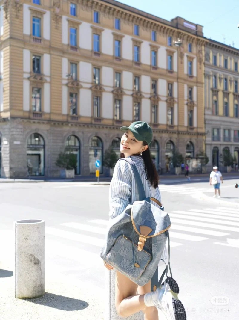 Louis Vuitton Backpacks FlexibleFit 40163