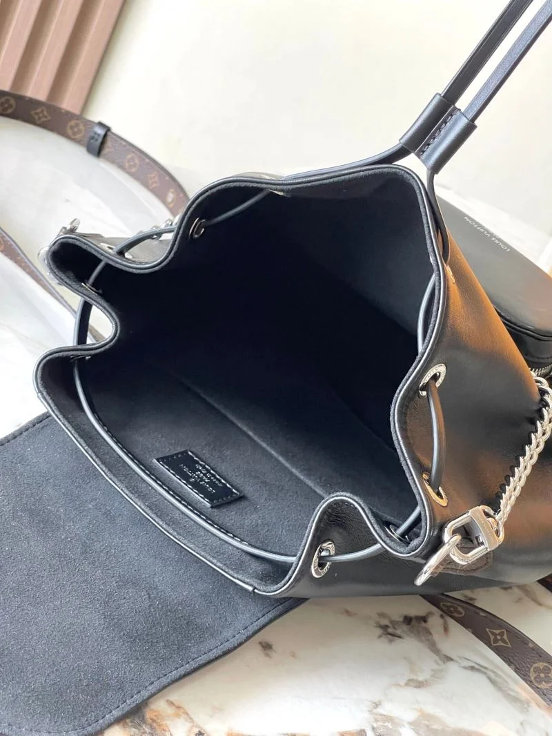 Louis Vuitton Backpacks TimelessDesign 40152