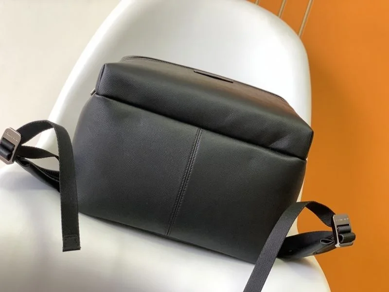Louis Vuitton Backpacks WaterResistant 39312