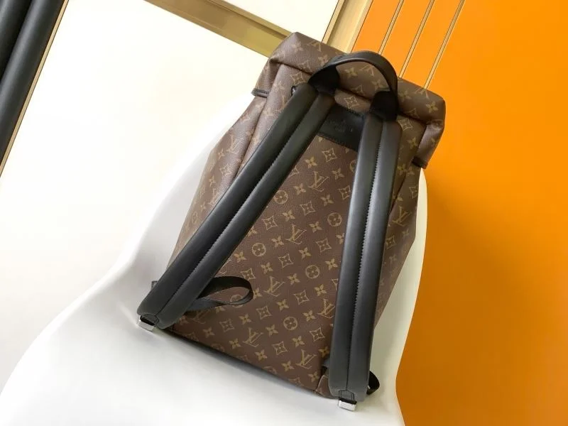Bright Louis Vuitton Backpacks 39303