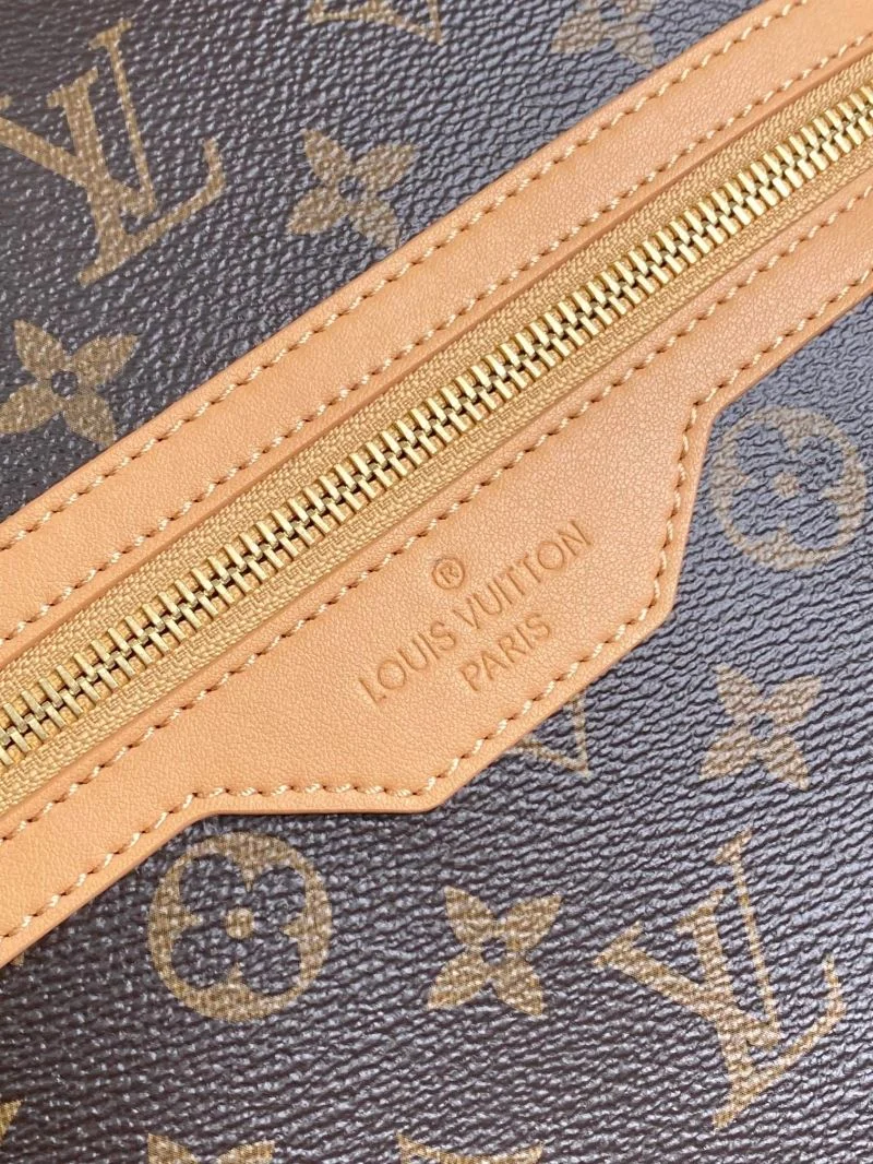 WeatherProof Louis Vuitton Backpacks 39322