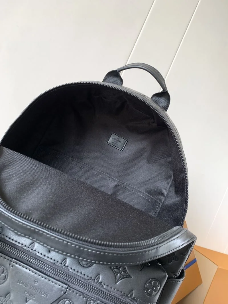 MoistureWicking Louis Vuitton Backpacks 39300