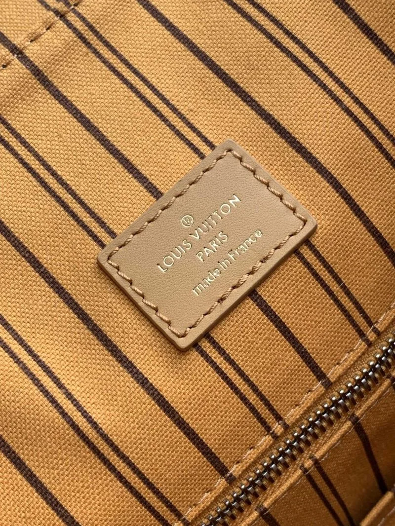 SunProtective Louis Vuitton Backpacks 39299