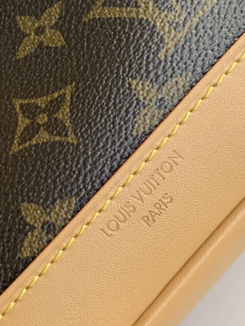 Louis Vuitton Backpacks HighPerformance 38939