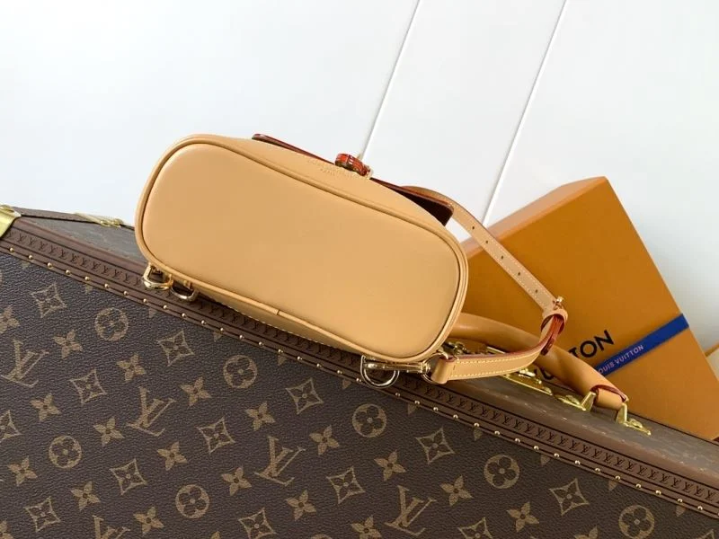 Louis Vuitton Backpacks EyeCatching 38940