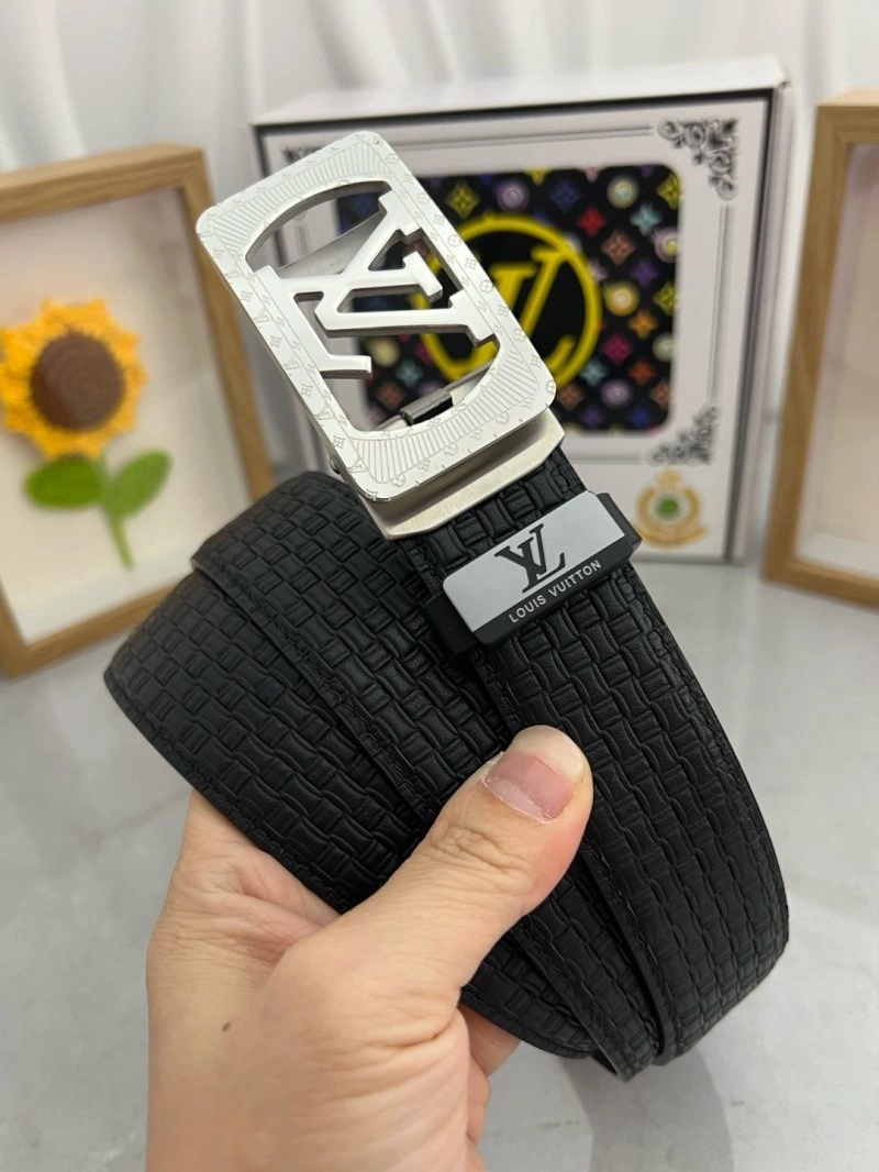 Seasonal Louis Vuitton Belts 299306