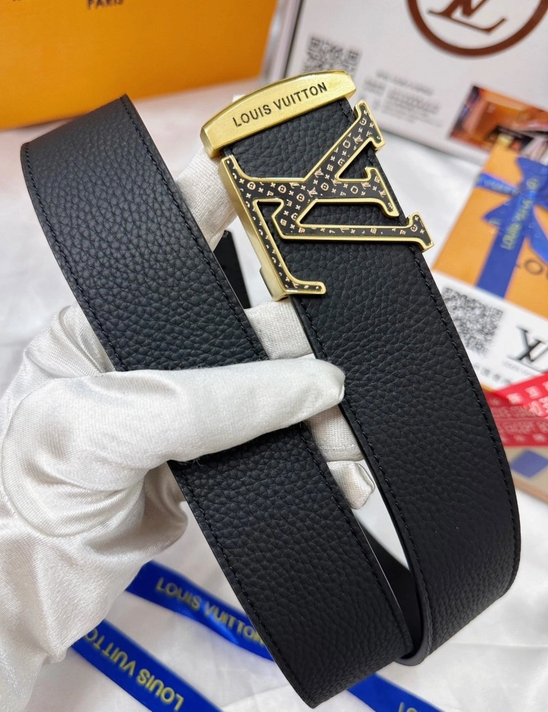 Louis Vuitton Belts EyeCatching 299277