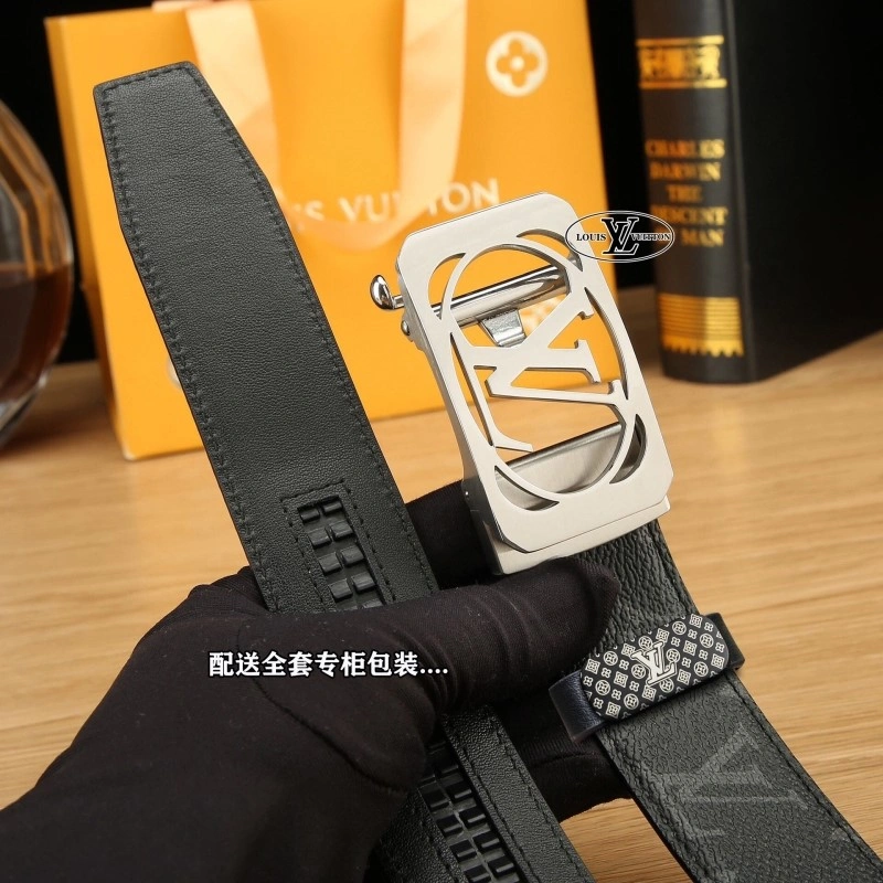 Louis Vuitton Belts Versatile 299209