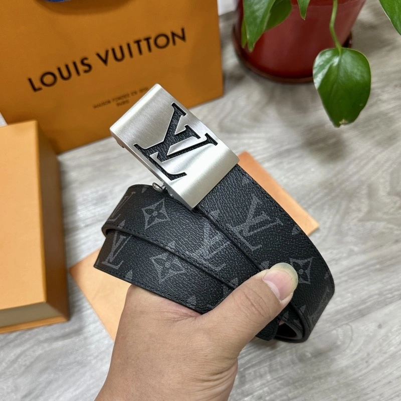 Louis Vuitton Belts Practical 299202