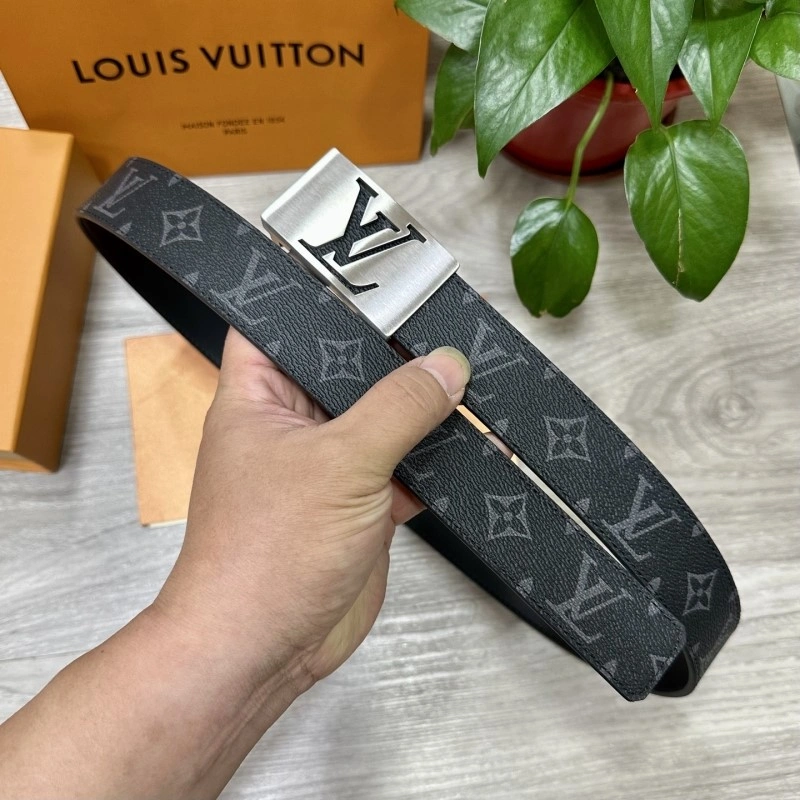 Louis Vuitton Belts Practical 299202