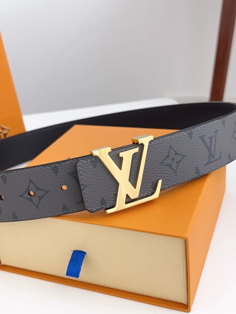 Louis Vuitton Belts ZipUp 299168