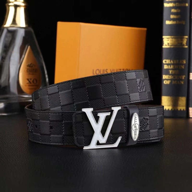 WellDesigned Louis Vuitton Belts 299185