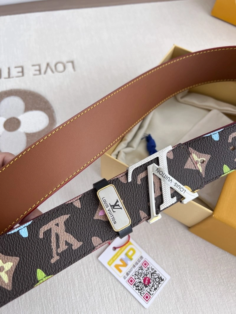 Sporty Louis Vuitton Belts 299116