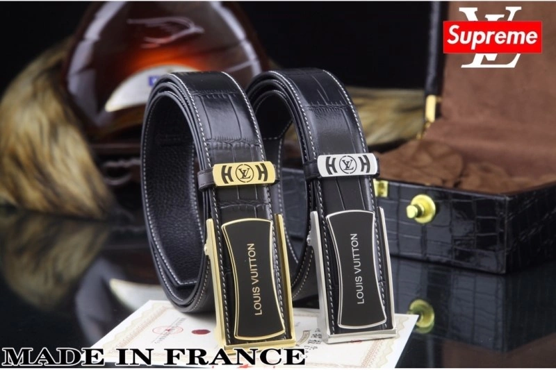 Contemporary Louis Vuitton Belts 299140