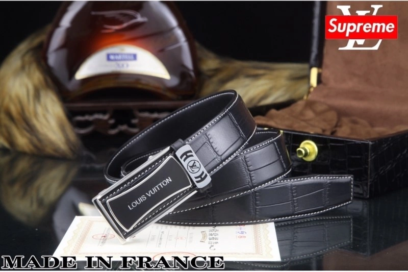 Contemporary Louis Vuitton Belts 299140