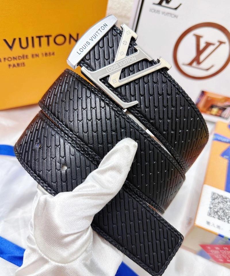 Louis Vuitton Belts Upgraded 299037