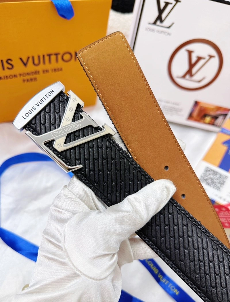 Louis Vuitton Belts Upgraded 299037