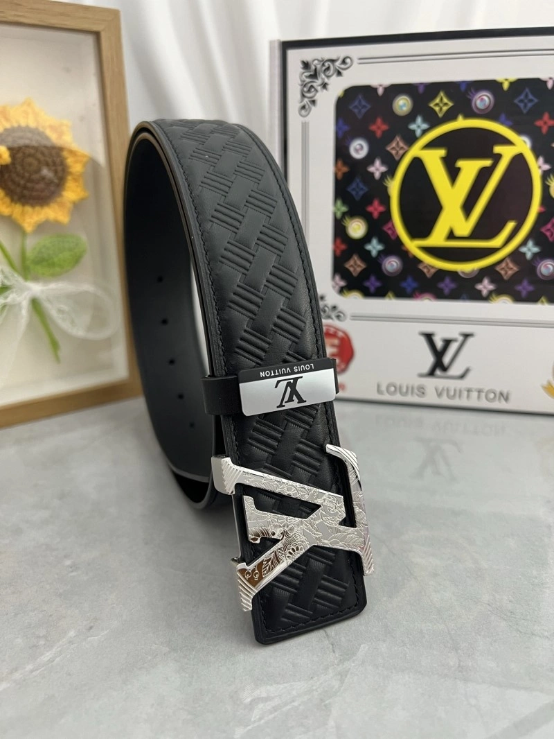 Durable Louis Vuitton Belts 299039