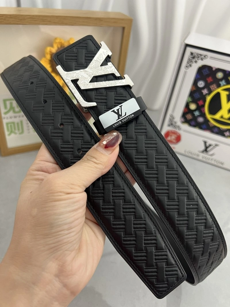 Durable Louis Vuitton Belts 299039