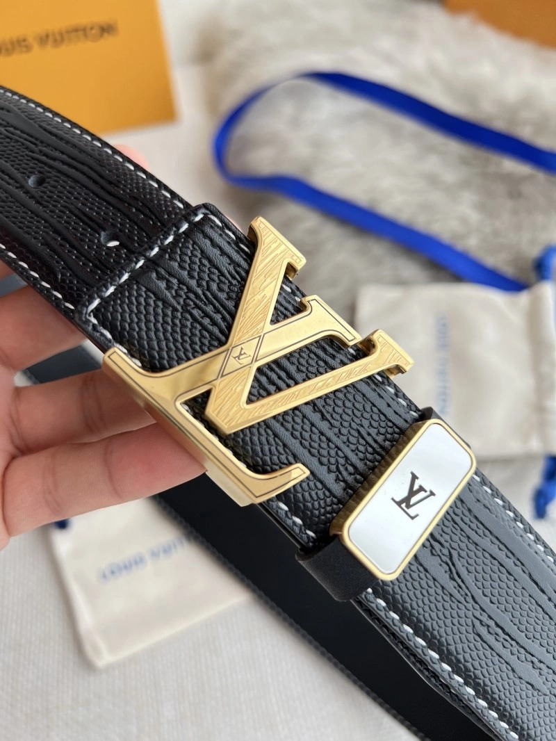 Lightweight Louis Vuitton Belts 299067