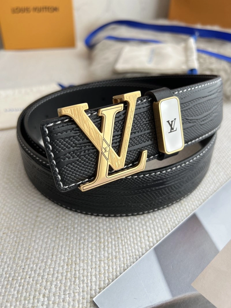 Lightweight Louis Vuitton Belts 299067